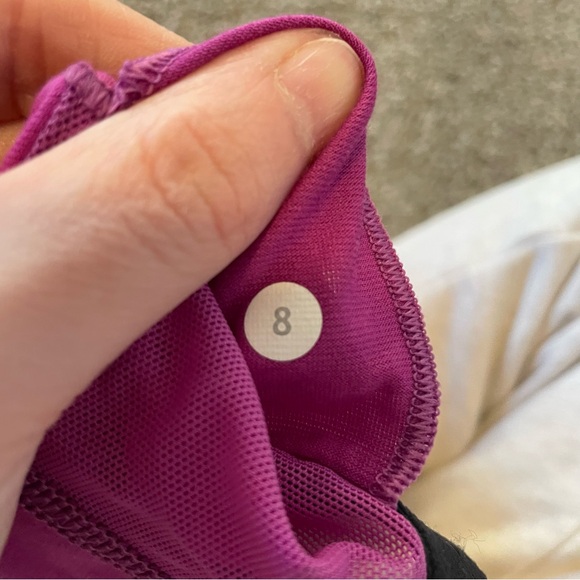 Lululemon Pleated City Tank top - Picture 9 of 9